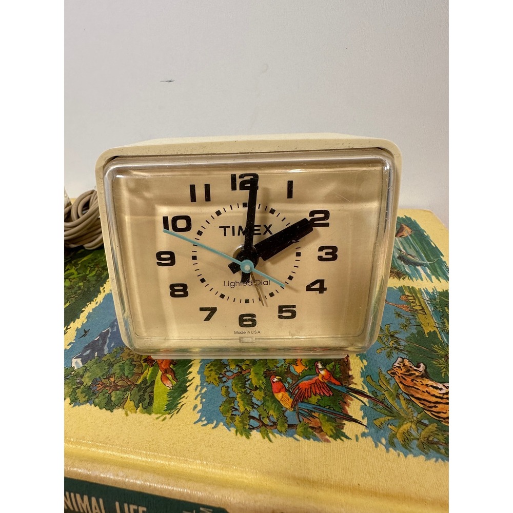 Vintage Timex Cream Electric Alarm Clock Lighted Dial Made in USA MCM